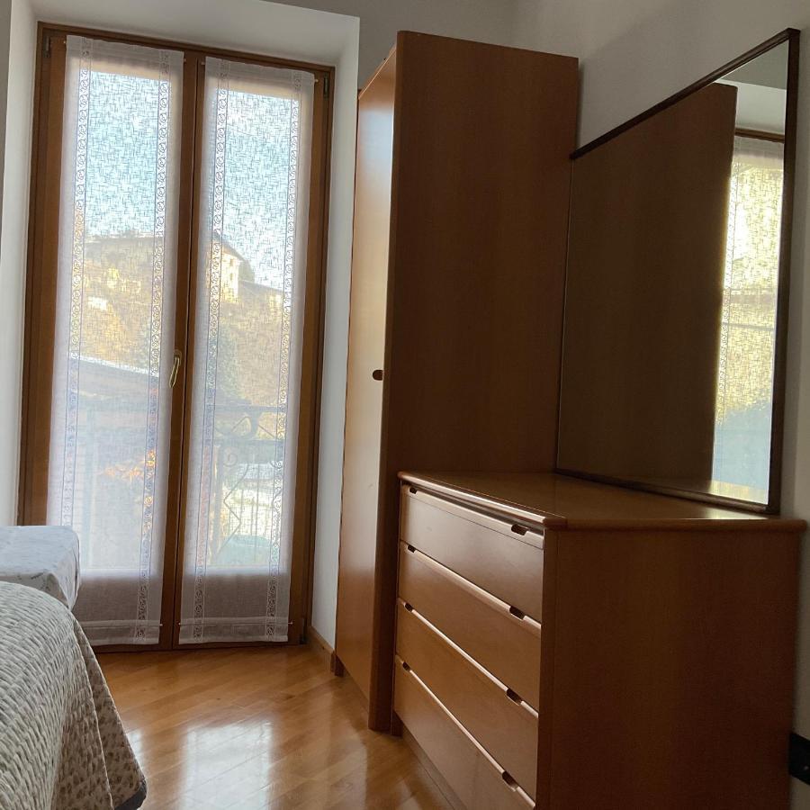Casa Stefani Apartment คอมเมซซาดูรา ภายนอก รูปภาพ
