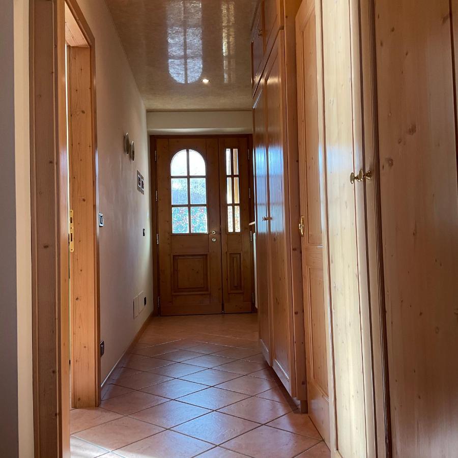 Casa Stefani Apartment คอมเมซซาดูรา ภายนอก รูปภาพ